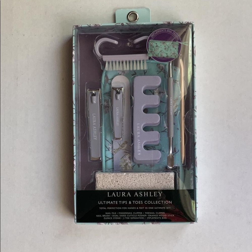 NIB Laura Ashley Ultimate Tips and Toes collection